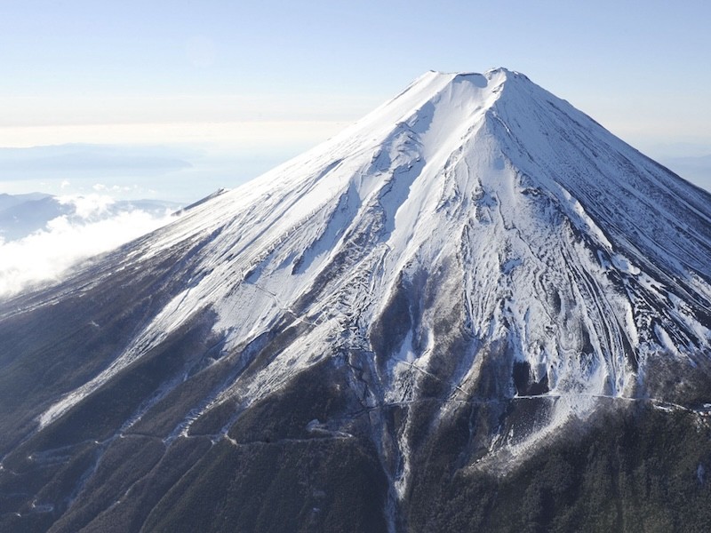 富士山を望むリゾートバイト特集名スポットが並ぶ富士五湖を制覇！